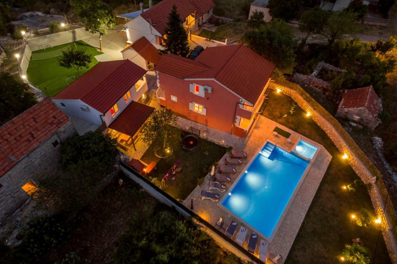 Luxury Villa Poquito Zagvozd Bagian luar foto